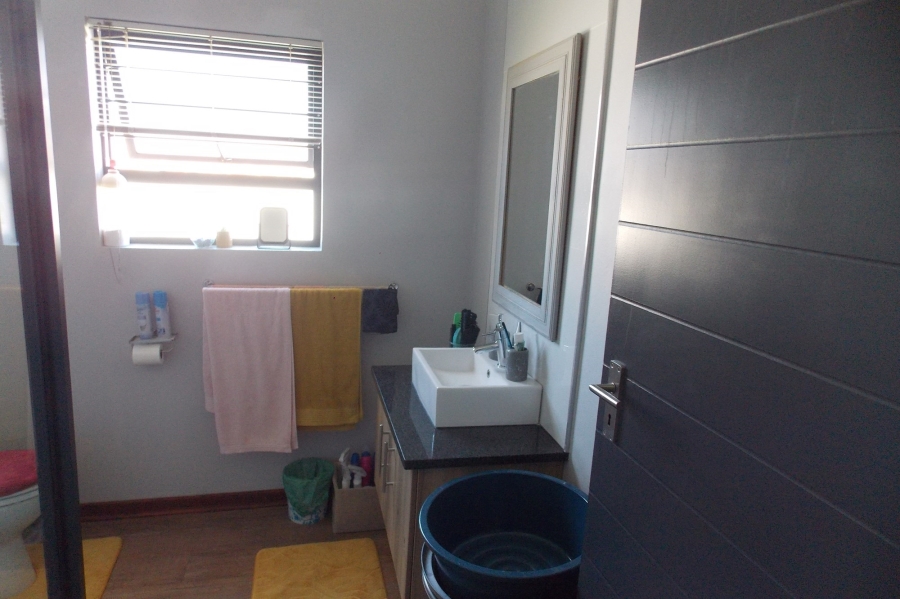 2 Bedroom Property for Sale in Wilkoppies North West